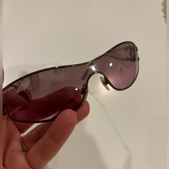 Chanel Crystal CC Vintage Diamanté Sunglasses - Picture 8 of 9